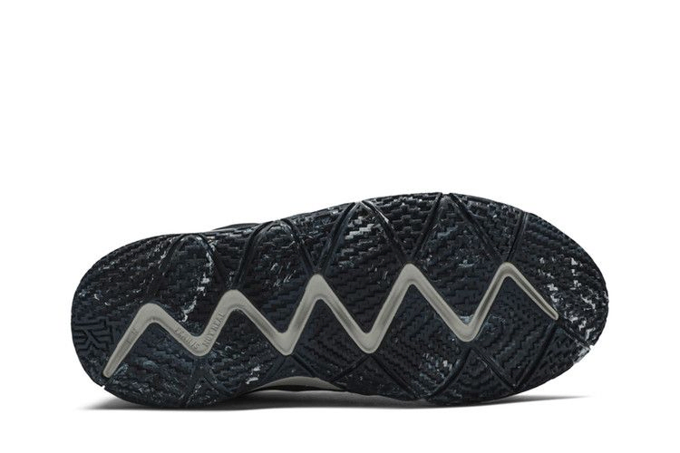 Кроссовки Nike Kyrie 4 GS 'N7'