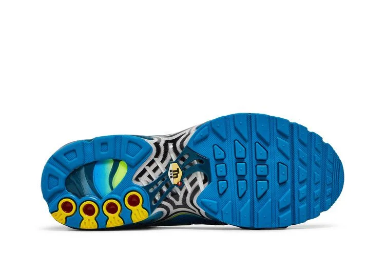 Krossovki-Nike-Air-Max-Plus-GS-Blue-Force-3