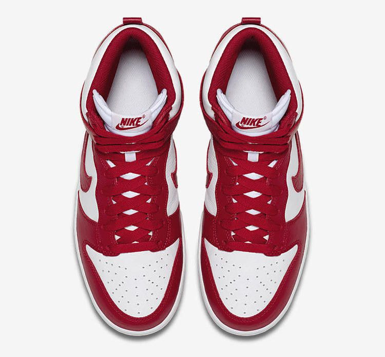 Кроссовки Nike Dunk Retro QS 'Be True'