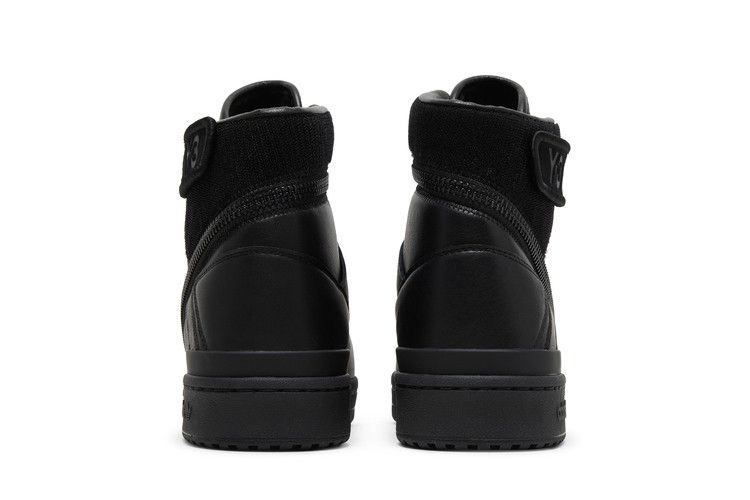 y-3-forum-hi-og-triple-black-gz8795_05