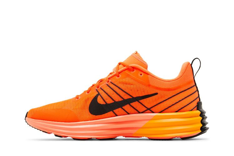 lunar-roam-hyper-crimson-hj9145-809_02