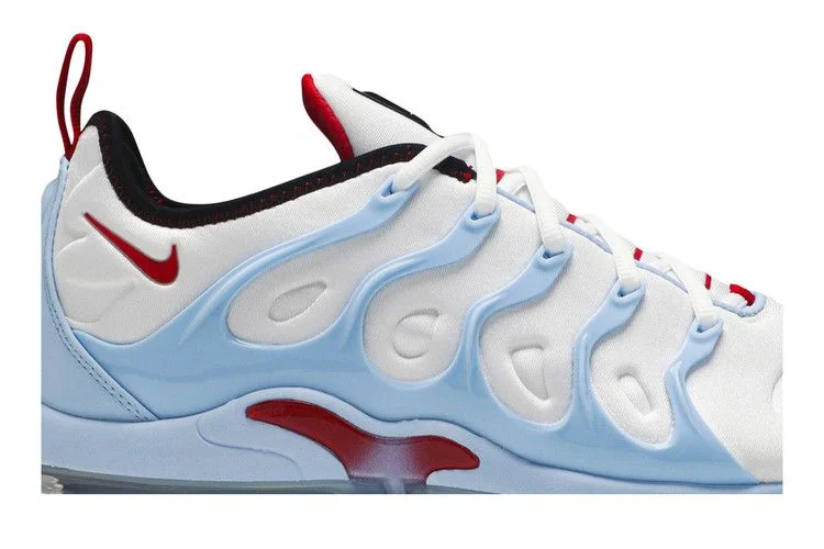 Кроссовки Nike Air VaporMax Plus 'Chicago'
