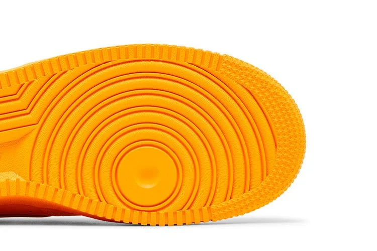 Кроссовки Nike Wmns Air Force 1 '07 'Laser Orange'