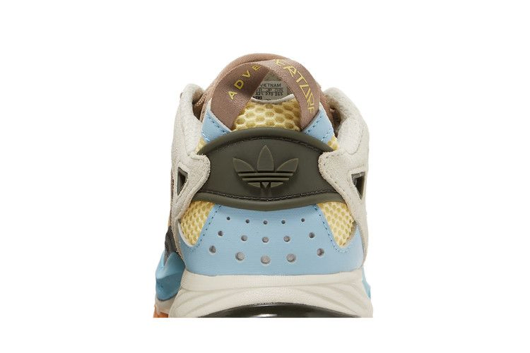 Кроссовки adidas Hyperturf 'Almost Yellow Clear Blue'