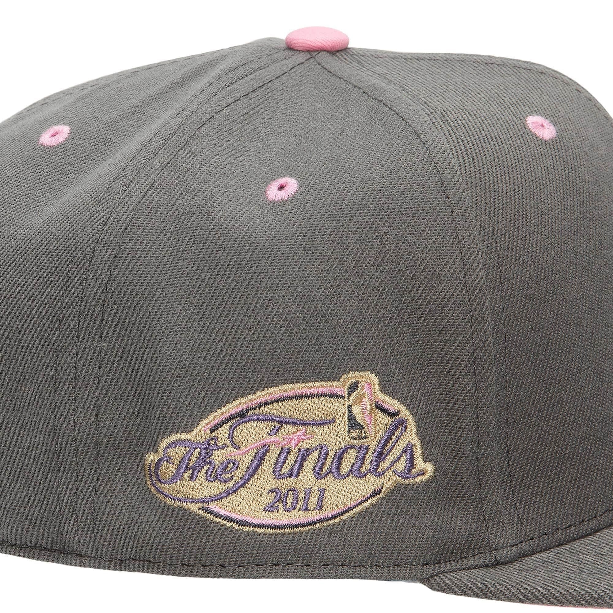 Бейсболка Mitchell & Ness Lavender Dreams Fitted HWC Dallas Mavericks Hat