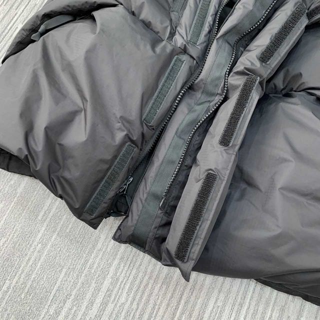 The-North-Face-7SE-Himalayan-Parka-GORE-TEX-Black-7