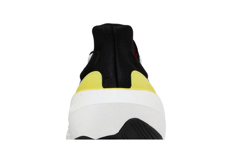 Кроссовки adidas UltraBoost Light 'Black Blue Yellow'