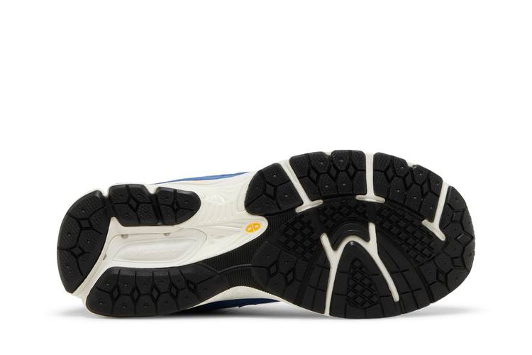 Кроссовки New Balance 2002R Big Kid 'Blue Navy'