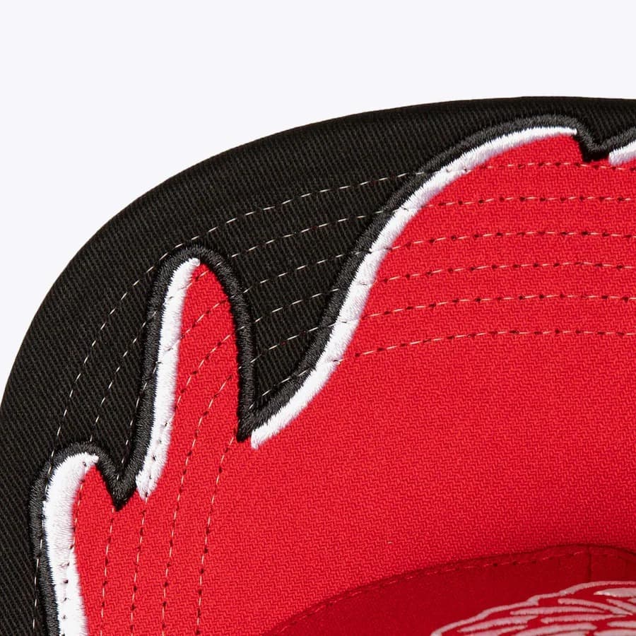 Бейсболка Mitchell & Ness Red Detroit Red Wings Vintage Hockey Rising Tide OG Snapback Hat