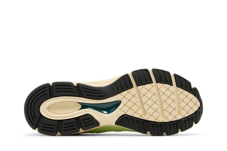 Кроссовки Teddy Santis x New Balance 990v4 Made in USA 'Hi-Lite'