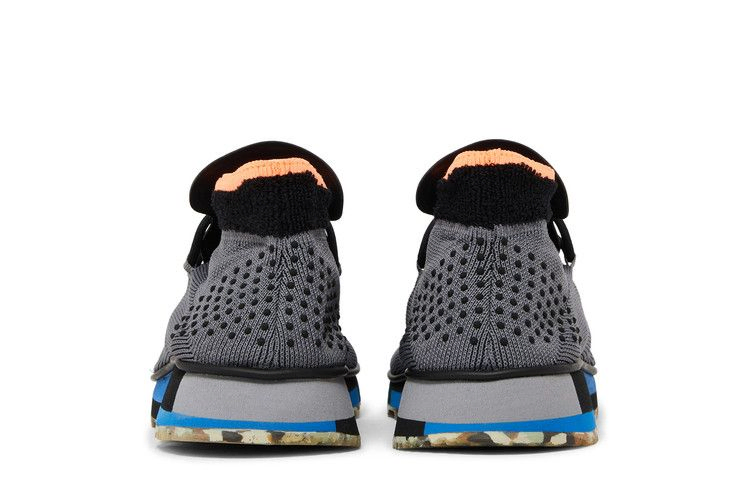 alexander-wang-x-aw-run-mid-st-crag-ac6844_05