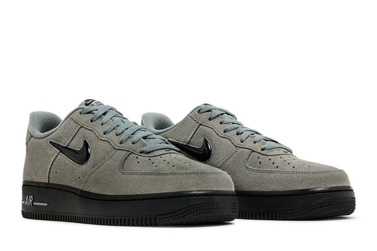 air-force-1-jewel-cool-grey-black-hq3827-001_07
