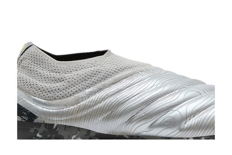 copa-20-sg-silver-ef8312_01