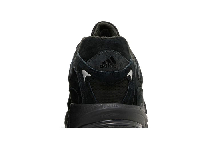 Кроссовки adidas Response CL 'Black Carbon'
