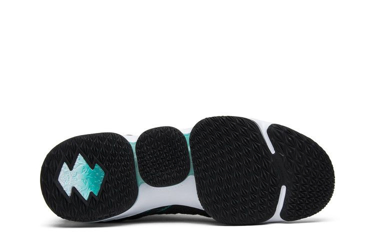 lebron-15-griffey-pe-ar5126-001_03