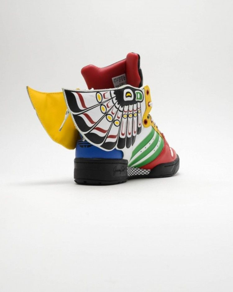 js-eagle-wing-jeremy-scott-q23171_03