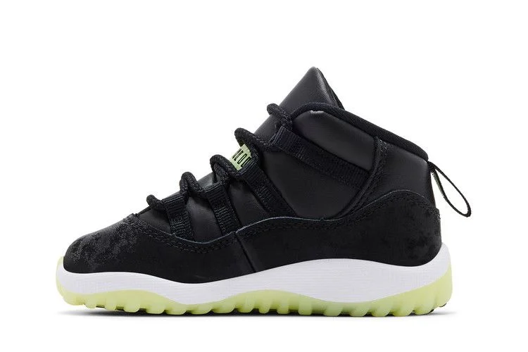 Кроссовки Air Jordan 11 Retro TD 'Black Dark Raisin'