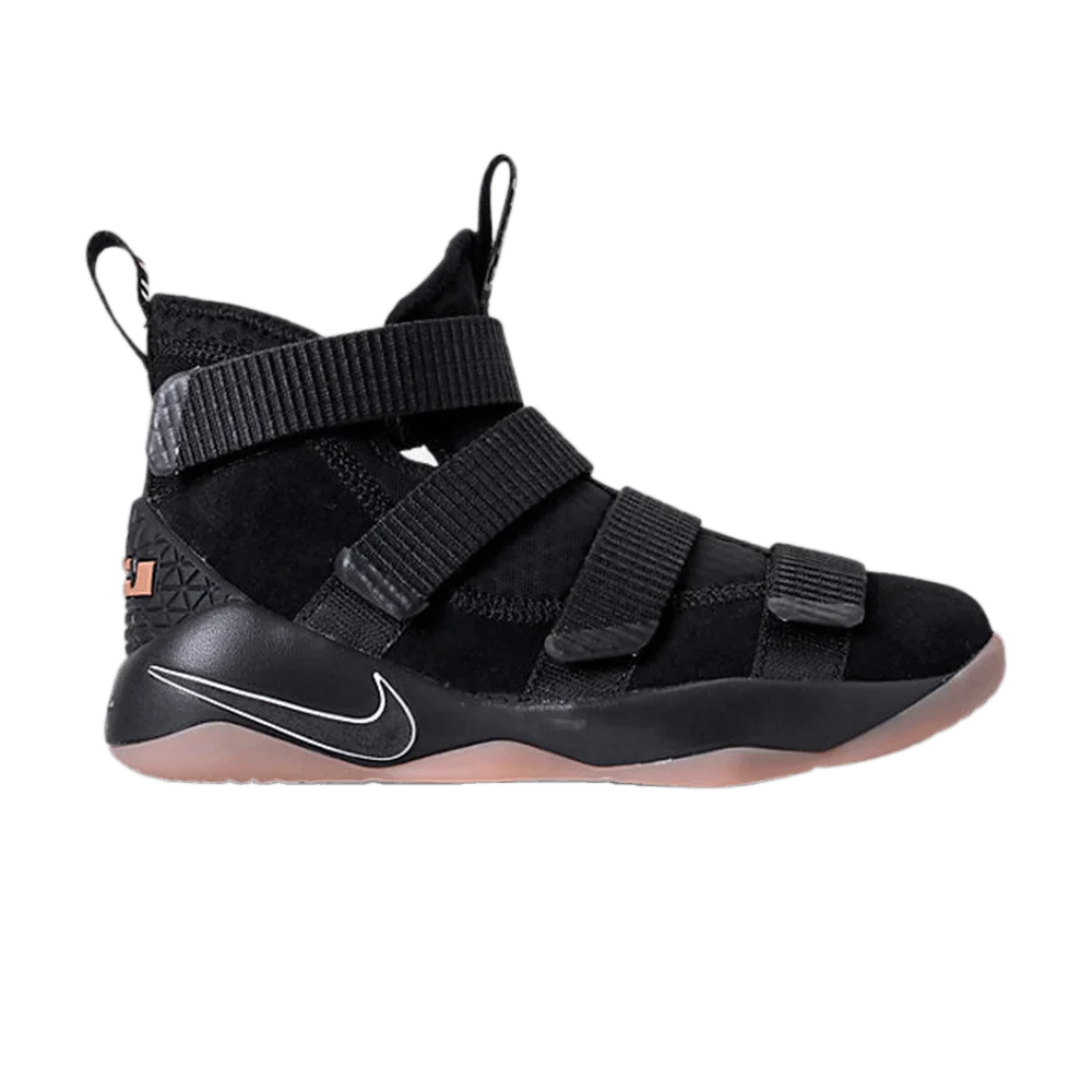 Krossovki-Nike-Lebron-Soldier-11-GS-Black-Gum