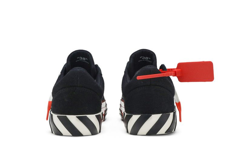 off-white-wmns-vulc-low-top-black-owia146r19800016-1000_05