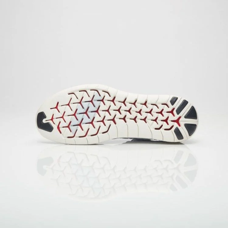 Krossovki-NikeLab-Free-Inneva-Woven-Motion-Pure-Platinum-3