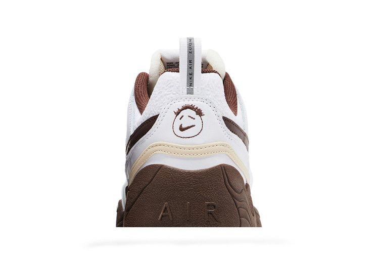 Кроссовки Travis Scott x Nike Zoom Field Jaxx 'Light Chocolate'