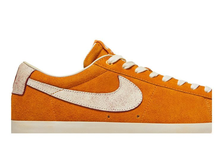 blazer-low-sb-gt-home-state-georgia-716890-816_01