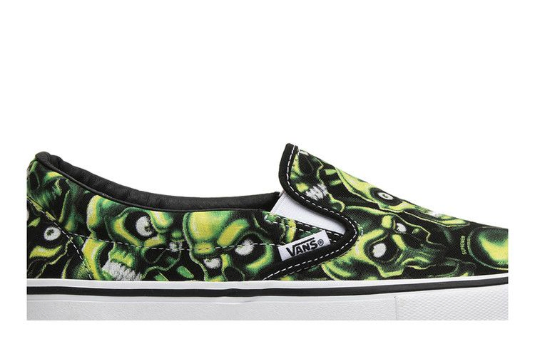 Кроссовки Vans Supreme x Slip-On 'Glow-In-The-Dark Skull Pile'