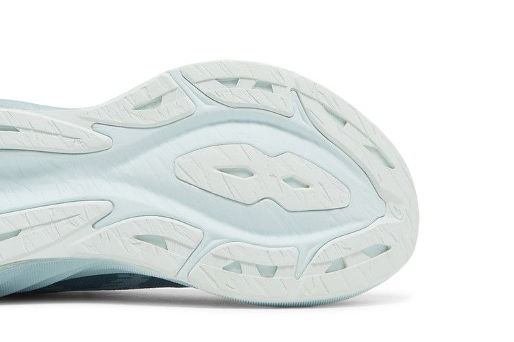 Кроссовки ASICS Wmns Novablast 3 'Misty Pine Smoke Blue'