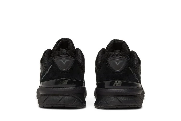 Krossovki-New-Balance-990v5-Big-Kid-Triple-Black-5
