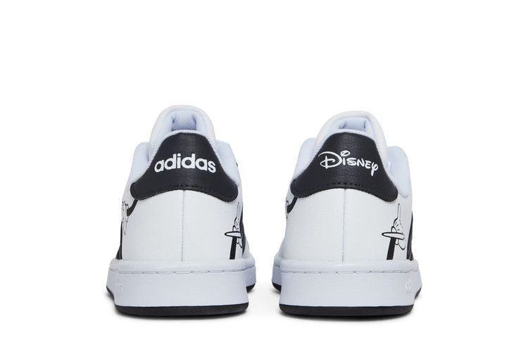 Кроссовки Disney x adidas Grand Court Base 'Mickey Mouse'