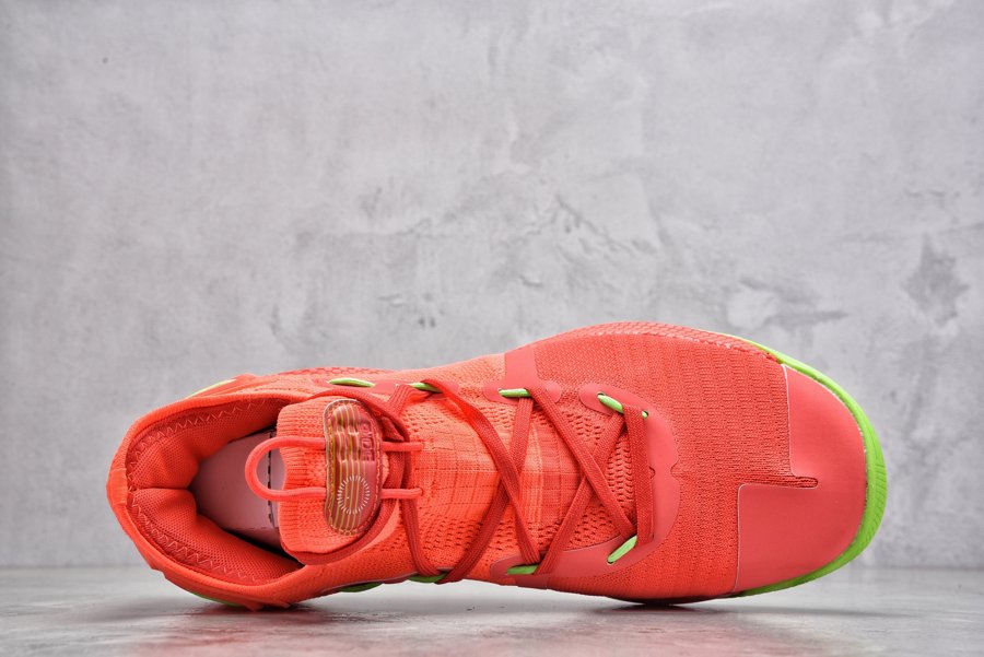 Кроссовки Under Armour Curry 6 Roaracle