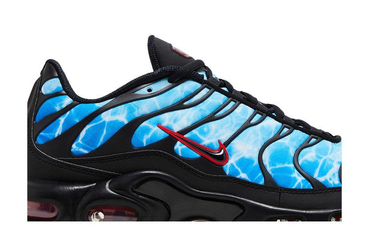 air-max-plus-shark-attack-hq3824-001_01