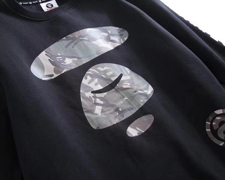 Свитшот AAPE Universe