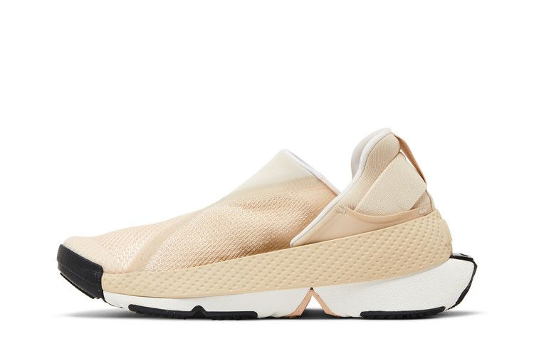 Кроссовки Nike Wmns GO FlyEase 'Sanddrift'