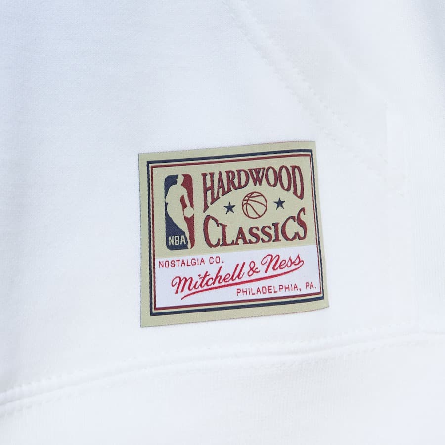 Худи Mitchell & Ness White Detroit Pistons Hardwood Classics Tats Cru The 50th Anniversary of Hip-Hop Brick Pullover Hoodie