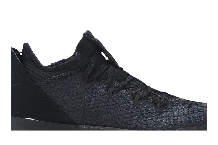 lebron-16-low-triple-black-ci2668-002_01