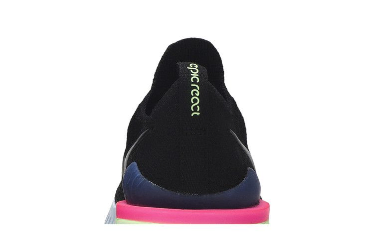 Кроссовки Nike Epic React Flyknit 2 'Pixel'