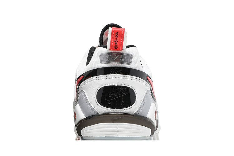 air-vapormax-evo-summit-white-bright-crimson-cz1924-100_06