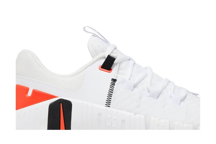 Кроссовки Nike Free Metcon 5 'White Bright Crimson'