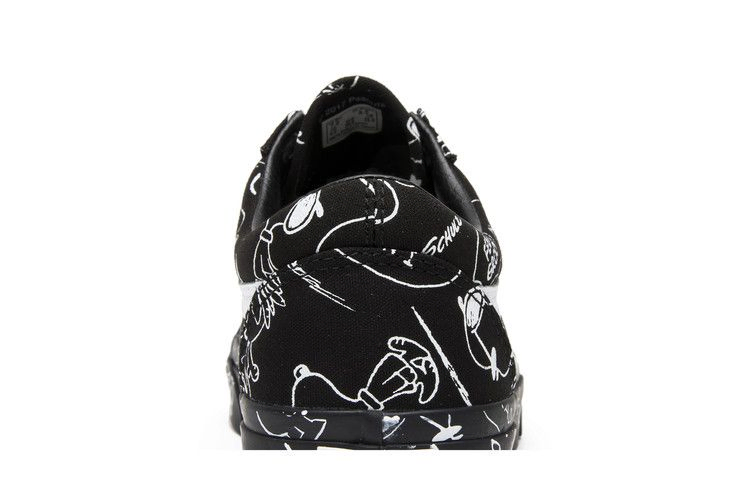 Кроссовки Vans Peanuts x Old Skool 'Snoopy'