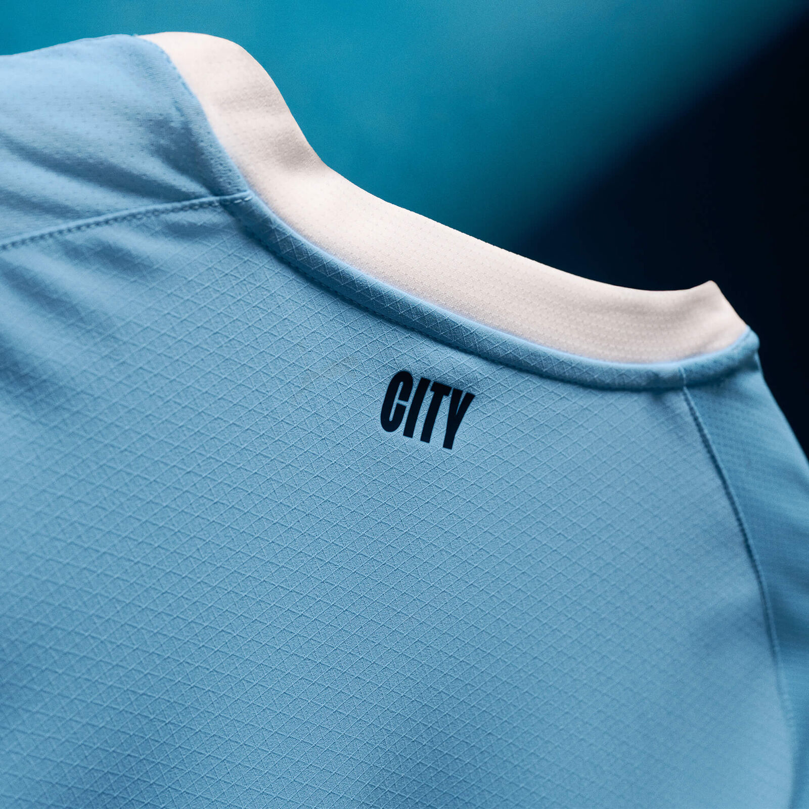 Футбольное джерси Manchester City Authentic Home Jersey 25-26 in Gift Box