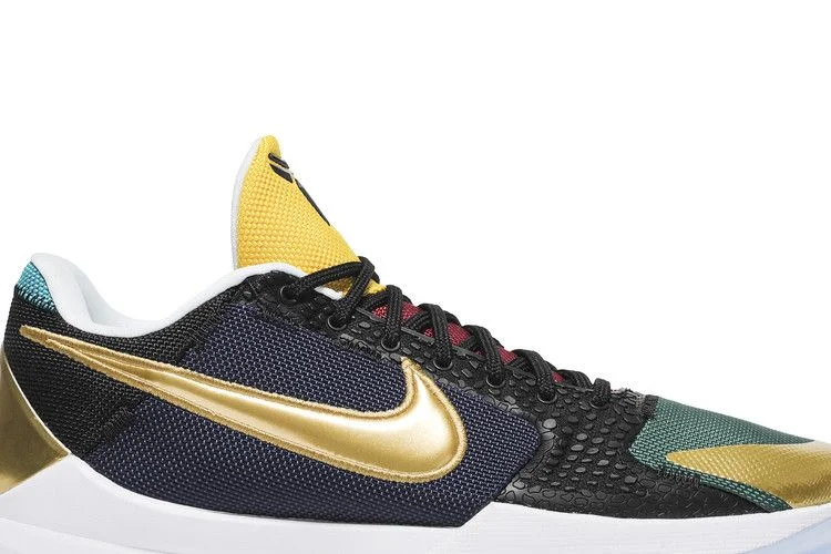 Krossovki-Undefeated-x-Nike-Zoom-Kobe-5-Protro-What-If-Pack-Special-Box-10