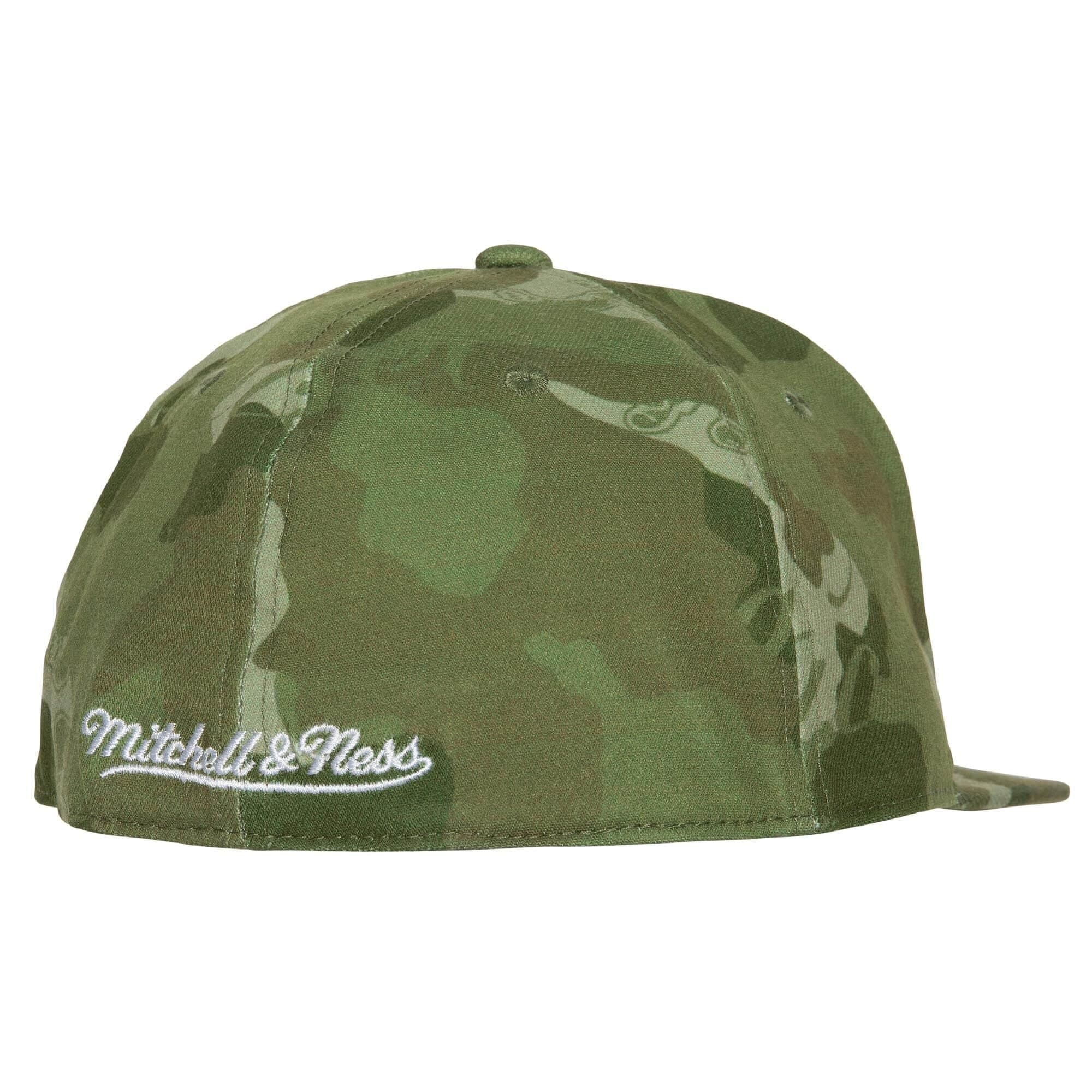 Mitchell-Ness-Ghost-Camo-Stretch-Fitted-HWC-Boston-Celtics-Hat-1