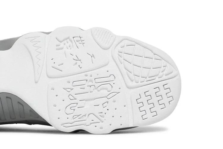 Кроссовки Air Jordan 9 Retro GS 'Particle Grey'