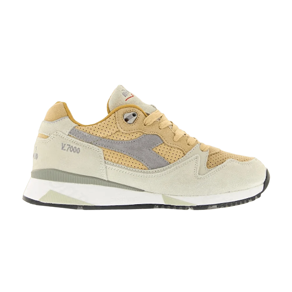 Krossovki-Diadora-V7000-Premium-Sand-Light-Grey
