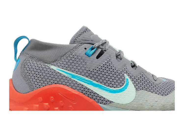 wildhorse-7-smoke-grey-laser-blue-cz1856-003_01