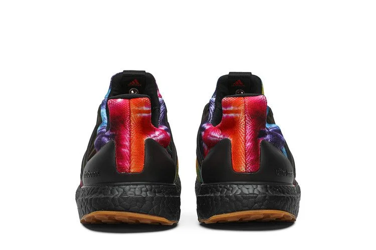 Krossovki-Nice-Kicks-x-adidas-UltraBoost-Woodstock-Black-5