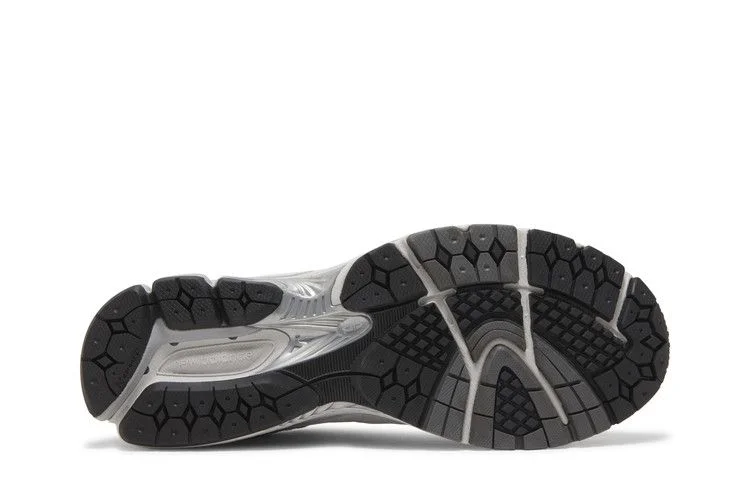 Кроссовки New Balance 2002R 'Grey'
