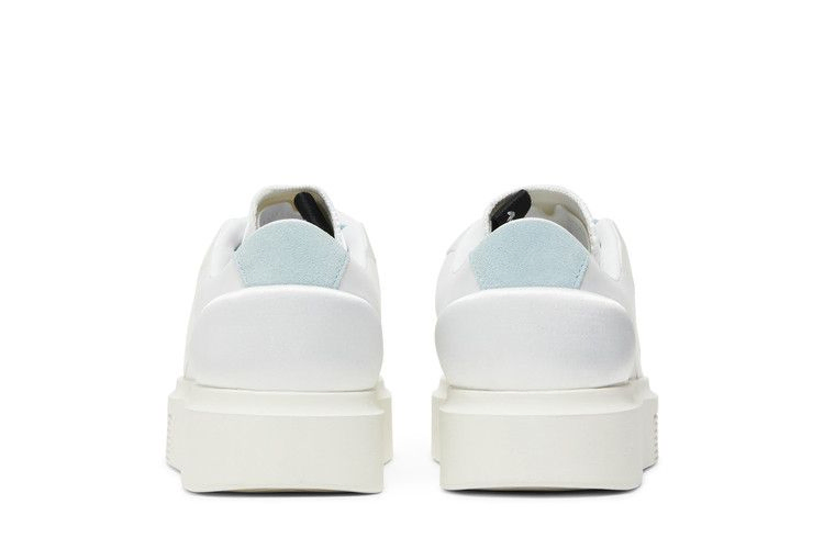 wmns-sleek-super-cloud-white-silver-eg6770_05