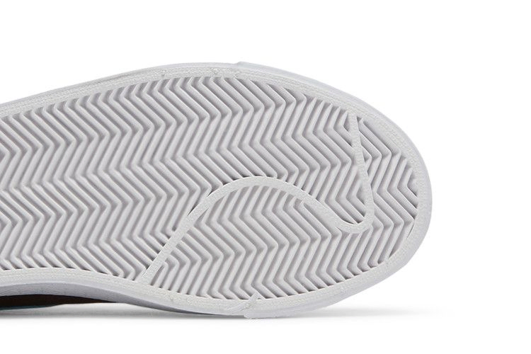 zoom-blazer-mid-sb-mystic-dates-glacier-ice-864349-600_04